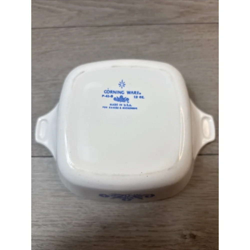 2 Corning Ware Blue Cornflower Petite Square Pan  P-41 -B 12Oz With One Lid